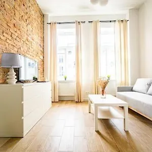  Apartament Stylish In