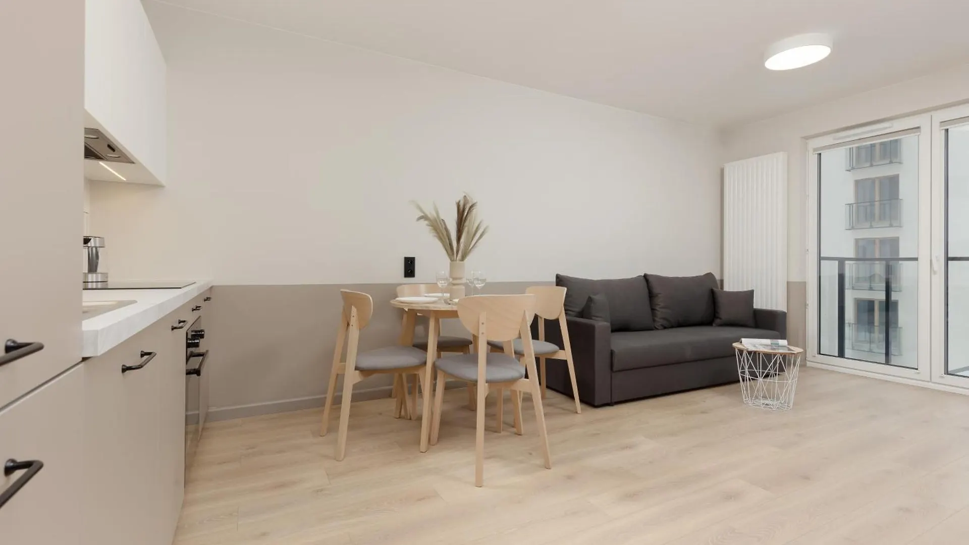 Aparthotel Mokotow Business Center By Noclegi Renters Warsaw