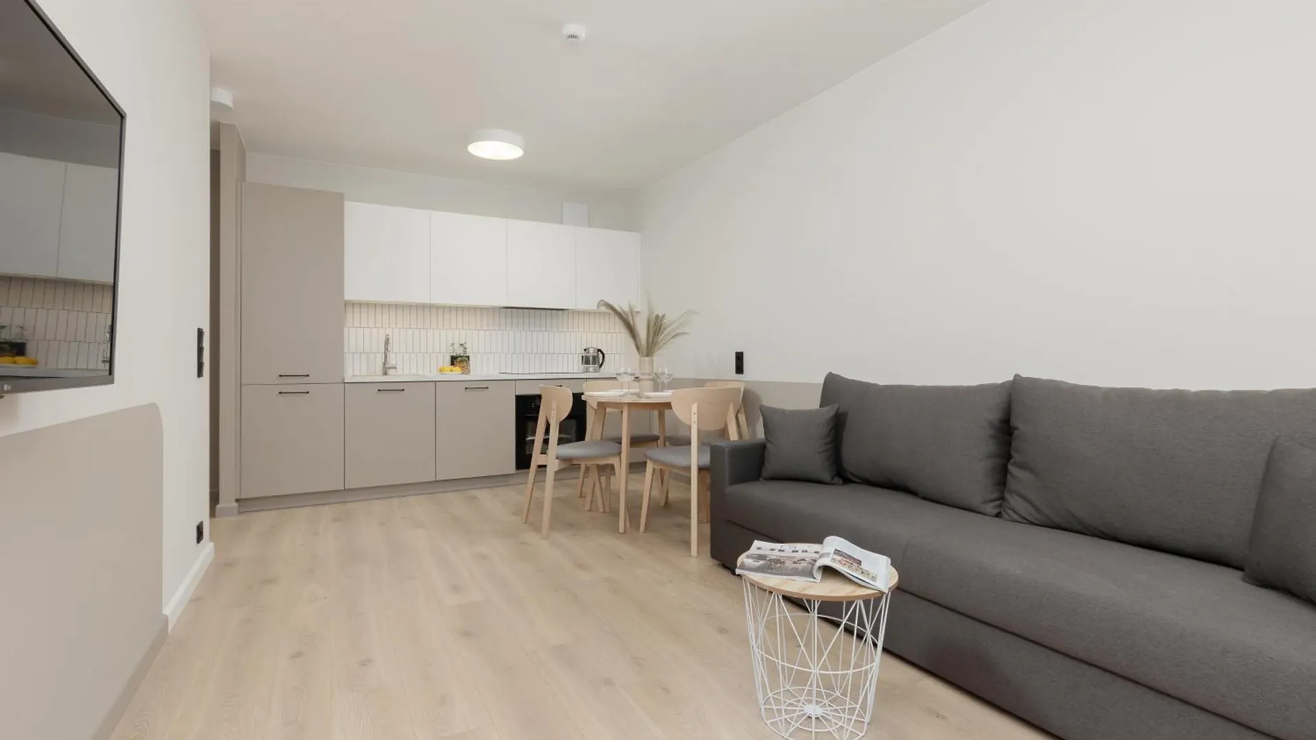 Aparthotel Mokotow Business Center By Noclegi Renters Warsaw 0*,  Poland