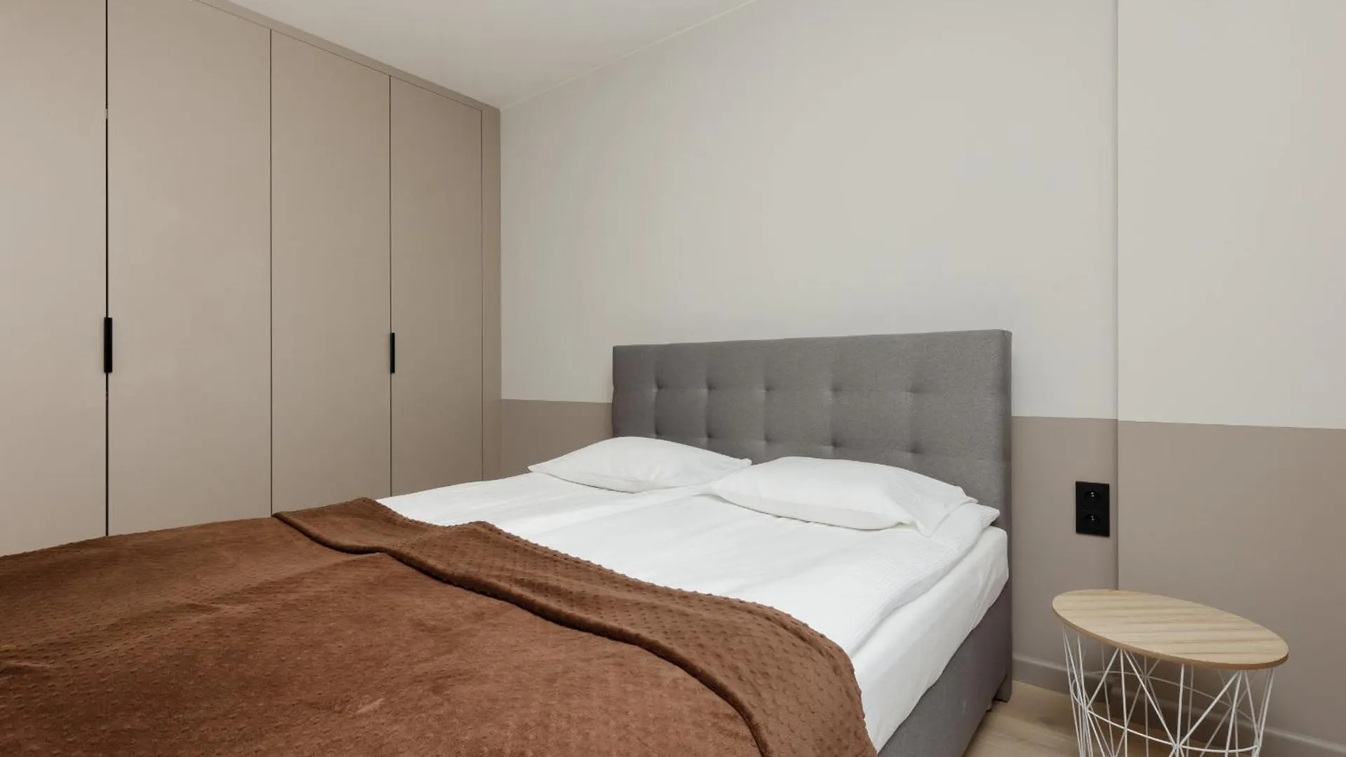 Aparthotel Mokotow Business Center By Noclegi Renters Warsaw